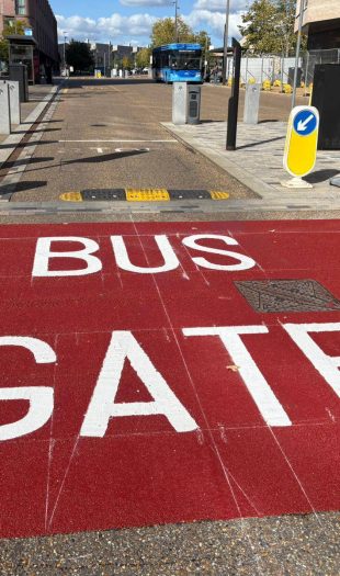 Bus Gate