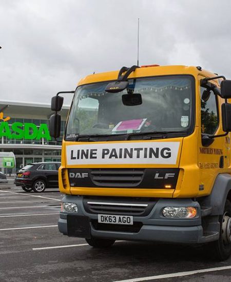 line-marking-lorry